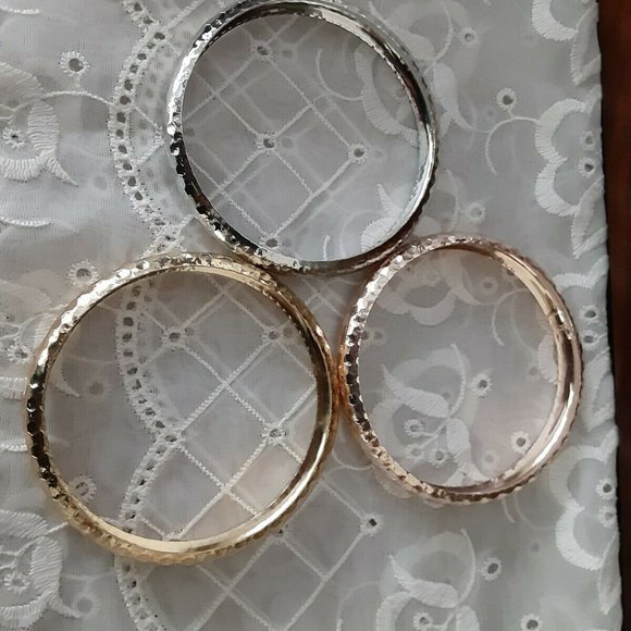 Gold Plated Bangle Bracelets - lot of 7 - Picture 5 of 5